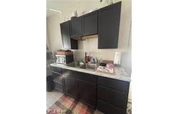 950 Ida Avenue, Cleveland, OH 44103