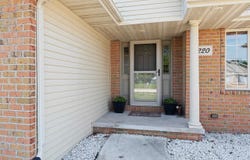 220 CORNELLIUS MARTIN Court, DE PERE, WI 54115-7822
