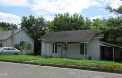 1215 Main St, Loudon, TN 37774