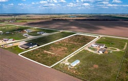10330 S State Highway 95, Taylor, TX 76574