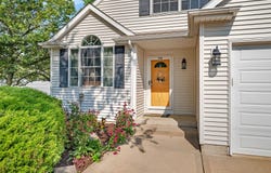 570 Logue Circle, Seneca, IL 61360