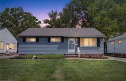 30121 Vineyard Road, Willowick, OH 44095
