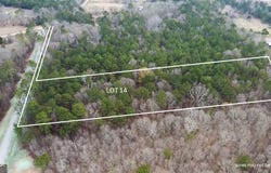 Berry Road lot: 14, Barnesville, GA 30204