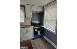 48 OLD LANCASTER Road, DEVON, PA 19333