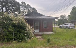 315 Wilmont St., Lake City, SC 29560
