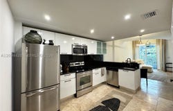 3339 Virginia St, Miami, FL 33133