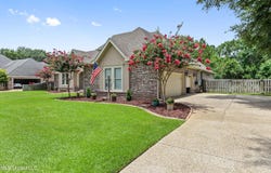 3008 Oakleigh Circle, Ocean Springs, MS 39564