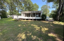 118 Dunns Corner Road, Westerly, RI 02891