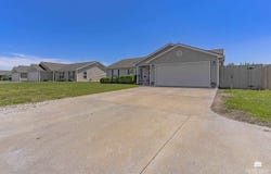 401 Brookway Drive, Manhattan, KS 66502