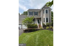 66 BAILLY DRIVE, BURLINGTON, NJ 08016