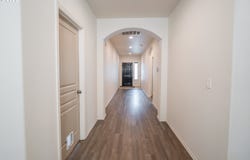 1067 S 55TH ST, Springfield, OR 97478