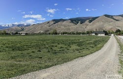 21 Upper Big Flat Lane, Carmen, ID 83462