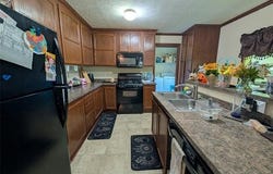 29319 Maple, Flat Rock, MI 48134