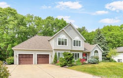 2103 Woodlark Drive, Holland, MI 49424