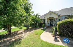 2205 Quartz  CIR, Van Buren, AR 72956