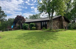 22262 430th Street, Howe, OK 74940