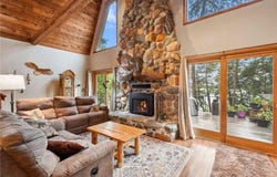 25020 E Cedar Lake Drive, New Prague, MN 56071