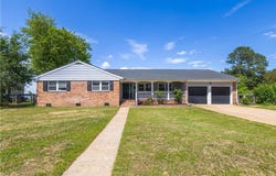 414 Shoreline Drive, Hampton, VA 23669