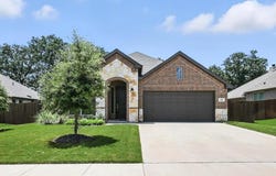 221 Gardenia Drive, Azle, TX 76020