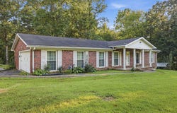 65 Persimmon Drive, Murray, KY 42071