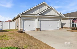 11123 Genuine Risk Circle, Daphne, AL 36526