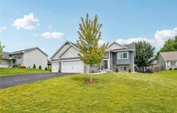 332 4th Avenue NE, Lonsdale, MN 55046