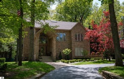 1208 Forest Lane, Mt Pleasant, MI 48858