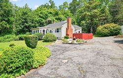 120 Hackett Ave, Lakeville, MA 02347