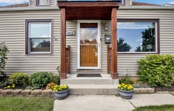 8512 W Townsend St, Milwaukee, WI 53222