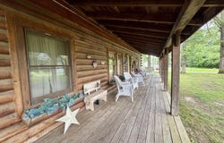 9596 Fox Hunters Road, Benton, IL 62812