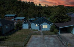 2232 N Main St, Hazard, KY 41701