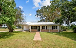 8279 State Highway 19 South, Lovelady, TX 75851