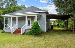 805 W Green Street, Palestine, TX 75801