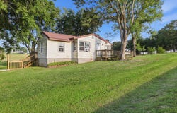 16223 State Highway F, Preston, MO 65732
