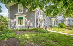 1004 PEARL, BELVIDERE, IL 61008