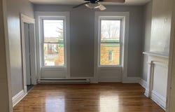 516 4th St, Troy, NY 12180