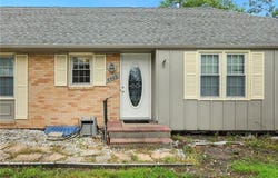 6500 E 136th Street, Grandview, MO 64030