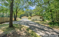 12901 Morgan Mills Avenue NE, Gowen, MI 49326