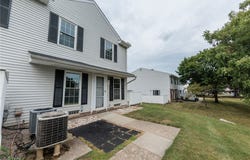 6553 Engle Road unit: 39C, Brook Park, OH 44142