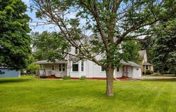 533 Main Street S, Cambridge, MN 55008