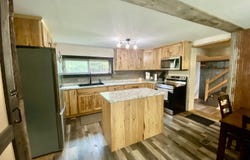 12126 S PINEVIEW Circle, SURING, WI 54174