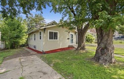1037 Gould Avenue NE, Columbia Heights, MN 55421