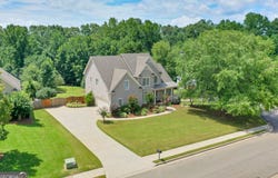 8645 Woodland View, Gainesville, GA 30506