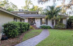 21 N Calibogue Cay Road, Hilton Head Island, SC 29928