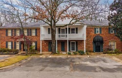 21 Kingsbridge Way, Little Rock, AR 72212