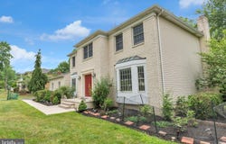 23 WILLIS Drive, EWING, NJ 08628