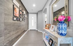 10430 W LOS GATOS Drive, Peoria, AZ 85383
