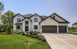 22664 Oakfield Drive, Frankfort, IL 60423