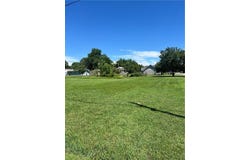 208 Elm Avenue, Altamont, KS 67330
