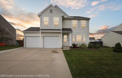201 Primrose Lane, Mason, MI 48854